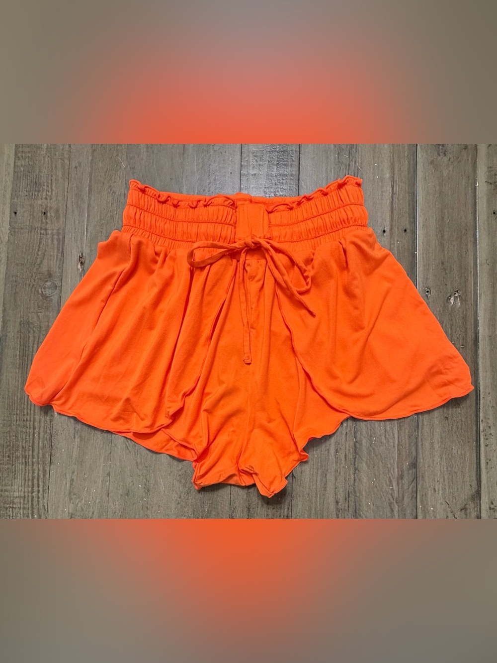 NWT HALARA Frill High Waisted Drawstring Flowy Stacked Shorts 3" XS Orange - Picture 2 of 10